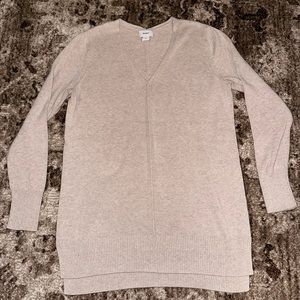 Beige V-neck Sweater - Size Medium